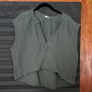 Aerie Textured Sleeveless Blouse in Olive